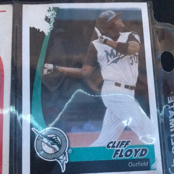 1990 Score Rookie Card - Football Player - Picture 10 of 16